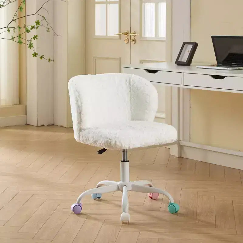 Sedie da scrivania girevoli Kawaii per adolescenti e adulti, sedia da trucco regolabile in altezza in pelliccia sintetica, sedia da computer per bambini 17.7-21.3H con base in metallo