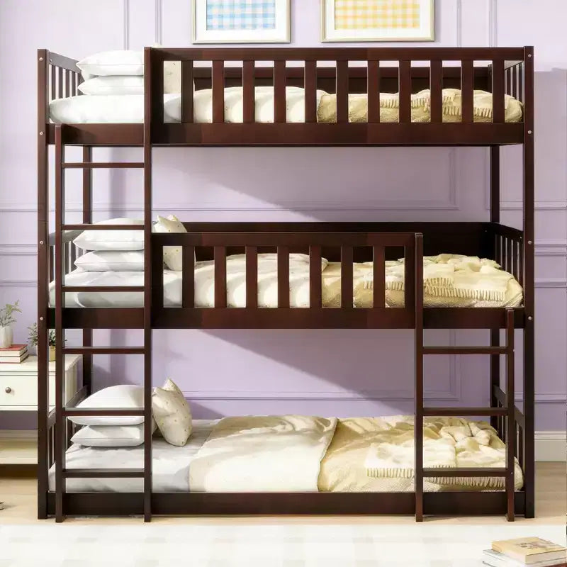 Letto a castello triplo con 2 scale, divisibile in 3 letti singoli per camerette piccole